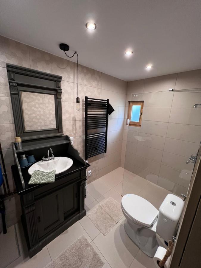 Cabana Adrienne Izvoru Mureşului Exteriör bild